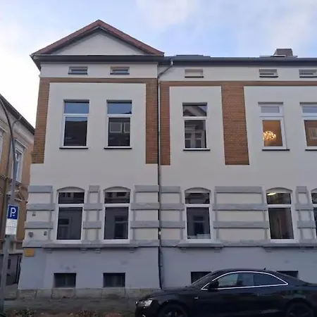 Jugendstil-villa Mit 5 Zimmern, Lage & Garten *