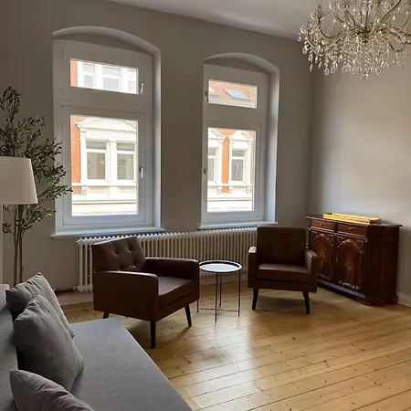 Appartement Jugendstil-villa Mit 5 Zimmern, Lage & Garten Braunschweig